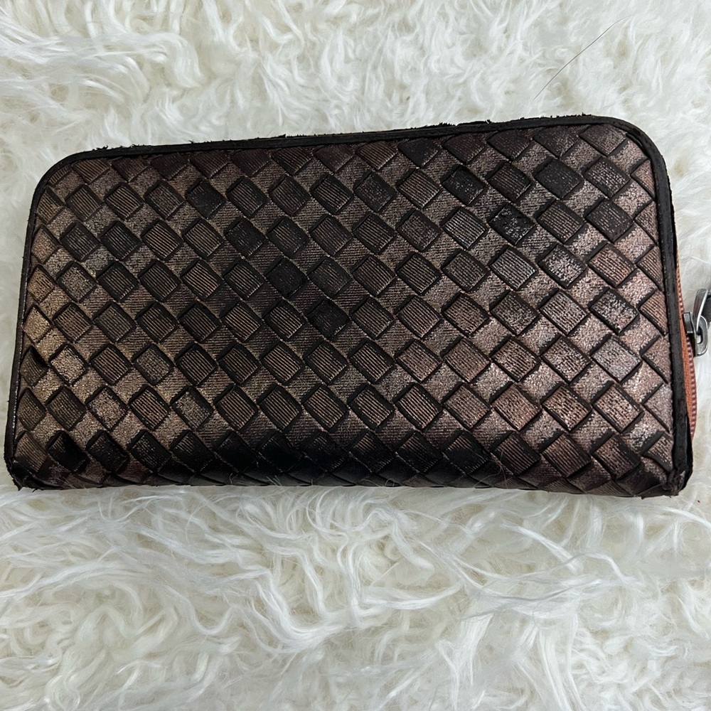 Bottega Veneta VINTAGE Nappa Intrecciato Zip Around Wallet